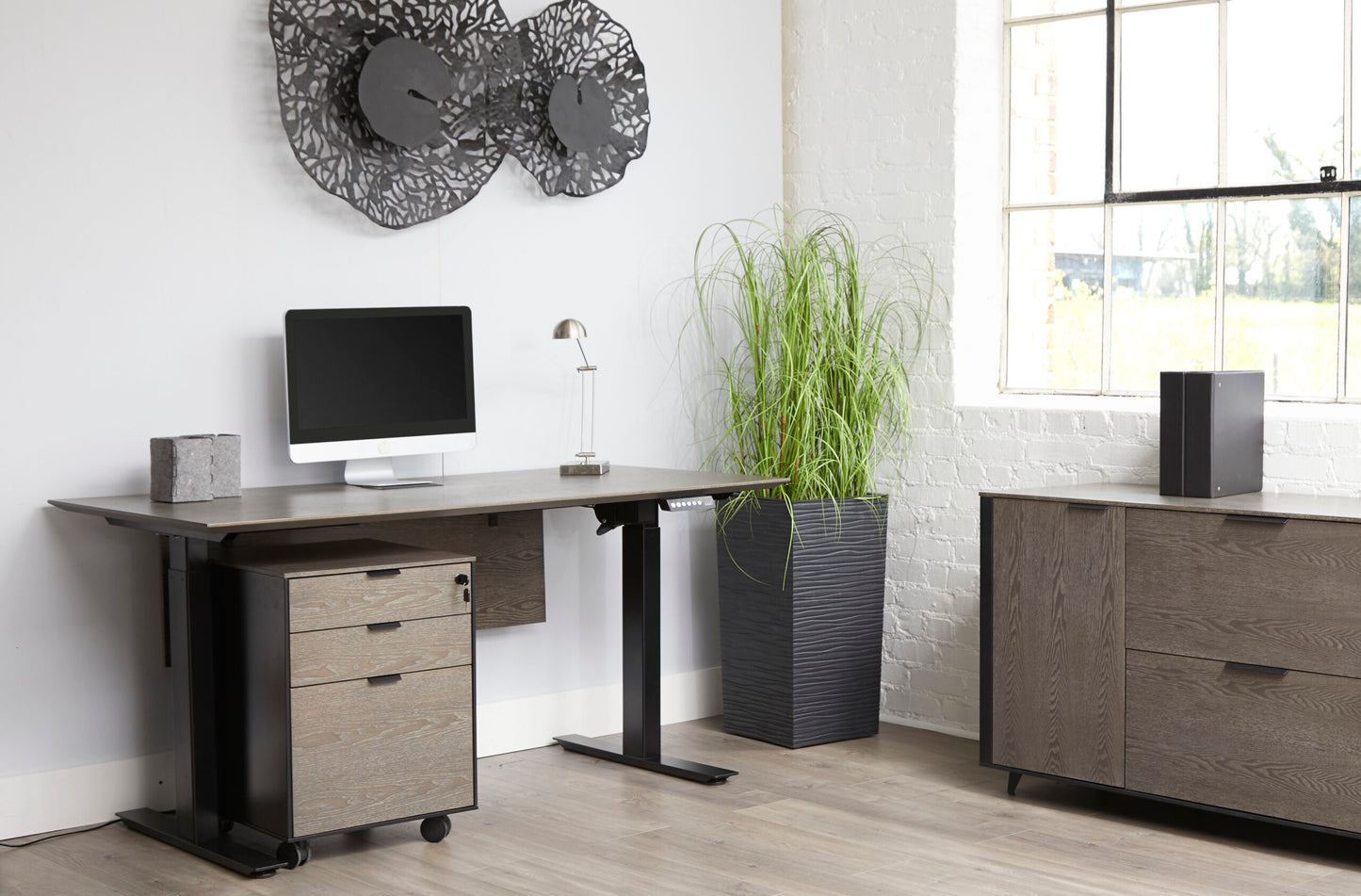 Oslo Electric Standing Desk 52" and 63" in Grey