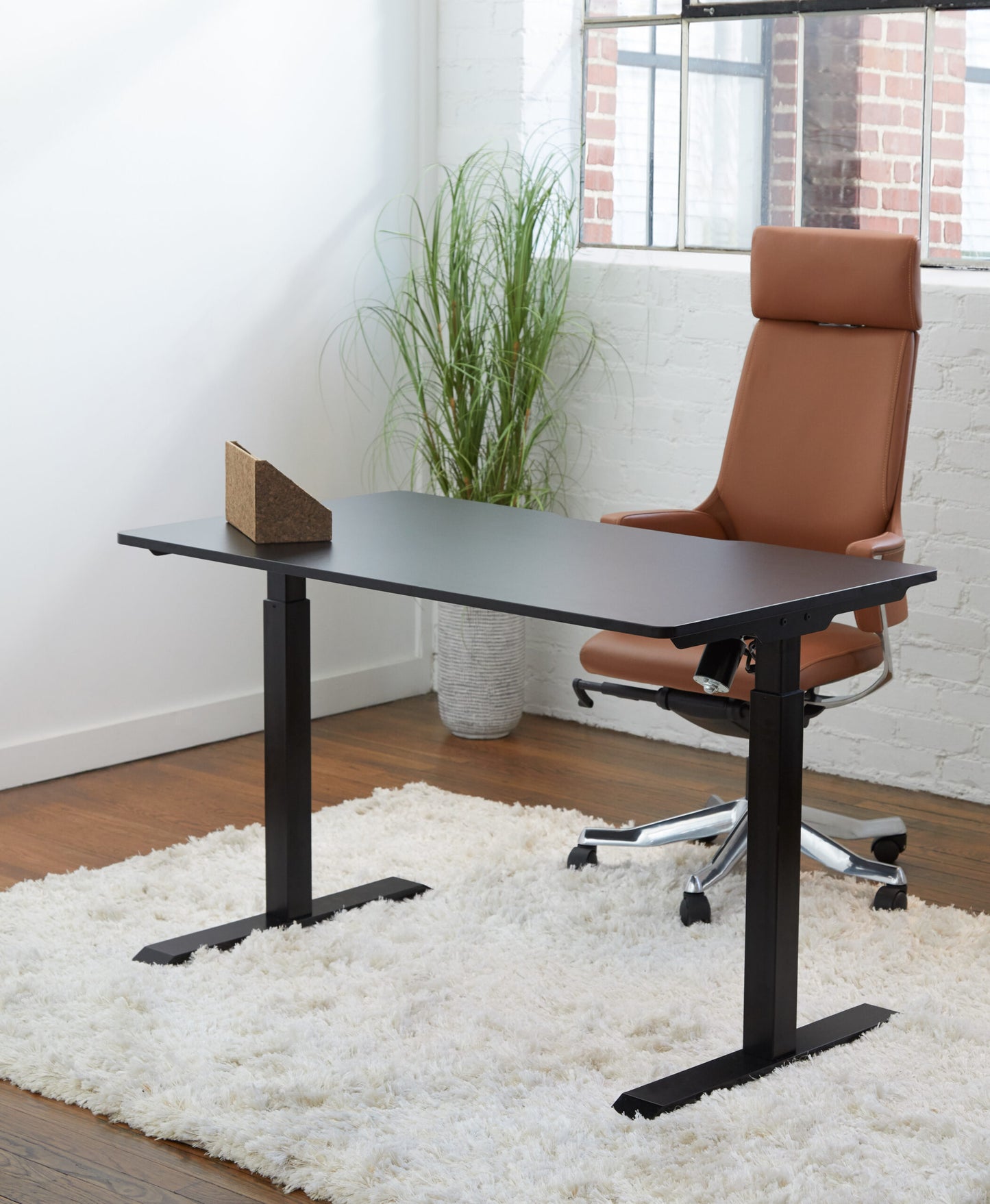 Swift Standing Electric Desk Adjust up to 47"